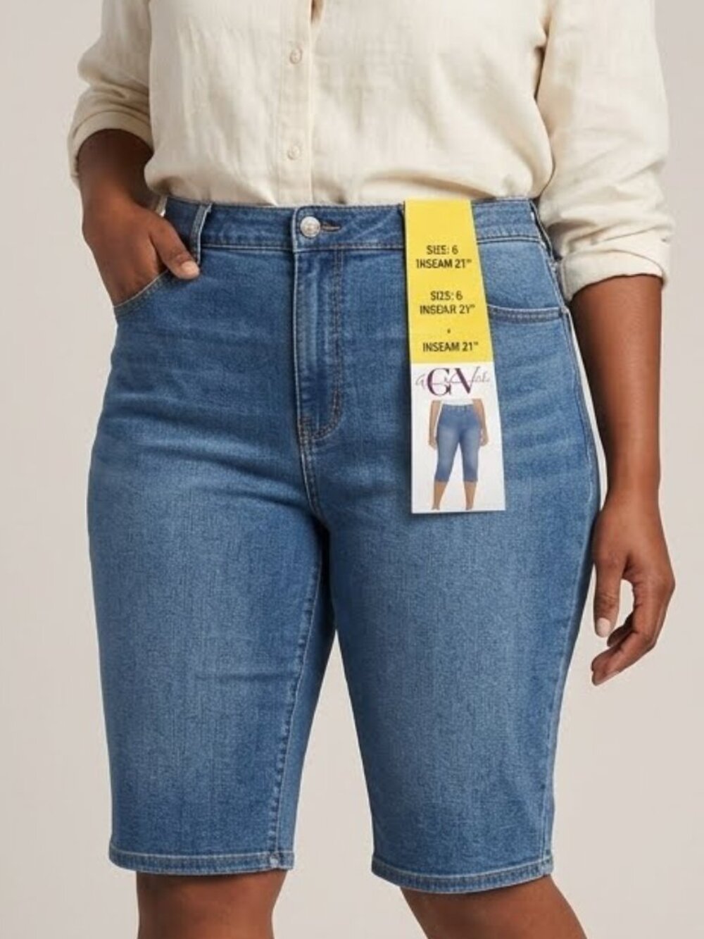 NWT Gloria Vanderbilt Amanda Capri Jeans Size 6 Blue Denim